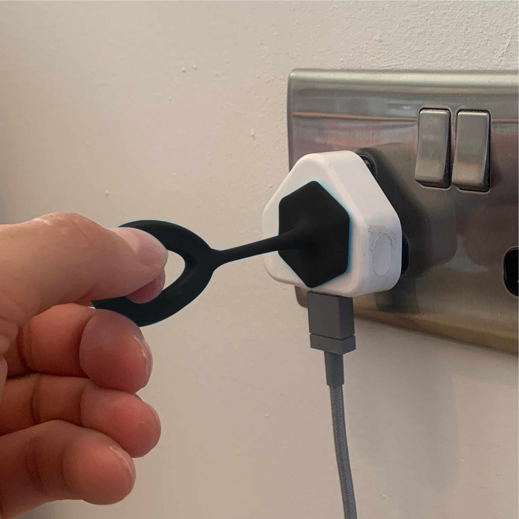 Sticky Toggle (4 Pack)